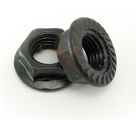 Гайка на четырехгранный вал каретки