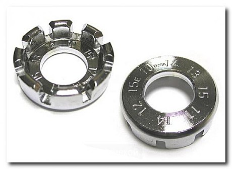 Ключ спицевой универсальный